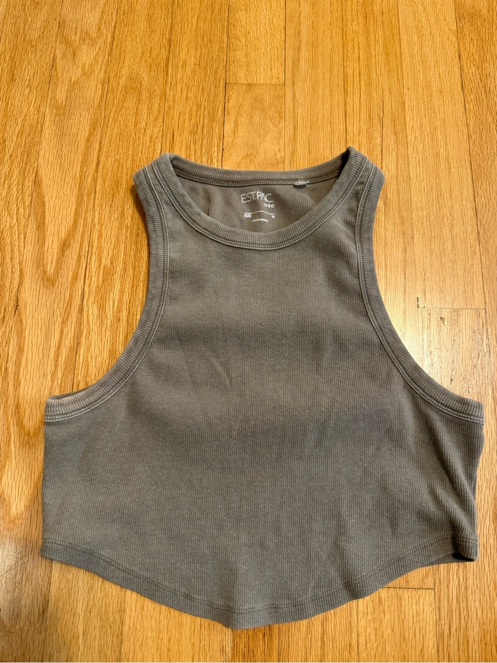 tan basic tank